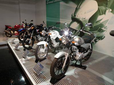 YBR125 の展示