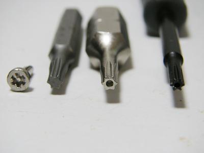 ネジと工具