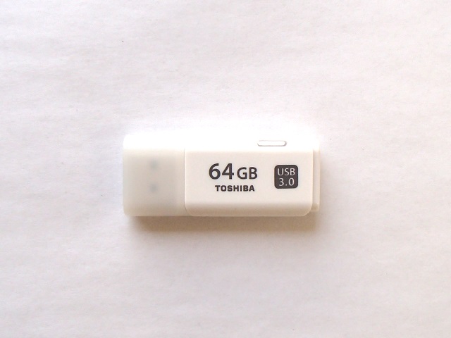東芝 USB メモリ