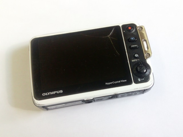 OLYMPUS TG620